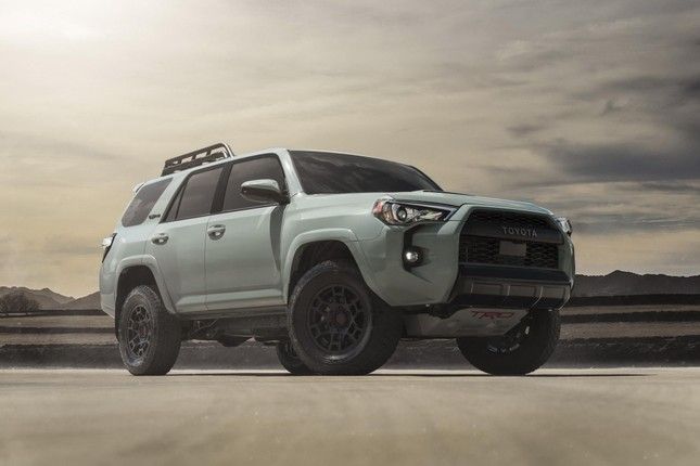 Toyota điều chỉnh giá xe tại nhiều thị trường ảnh 2