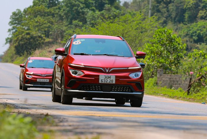 Muốn biết giá của VinFast VF e34 cũ là bao nhiêu? - Ảnh 1.