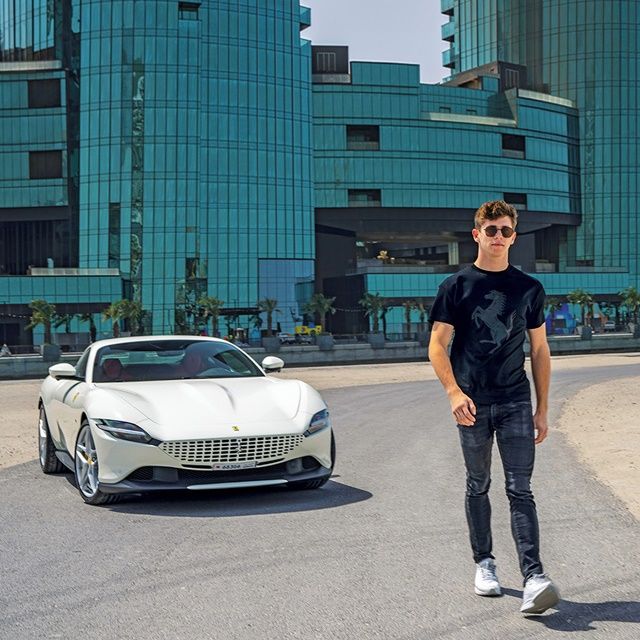 Nhóm khách nhà giàu bị Ferrari cấm mua siêu xe - Hình ảnh 2.