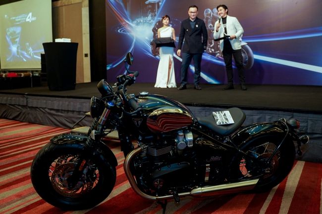 Dàn xe đặc biệt của Triumph tại Việt Nam: Phần lớn là các phiên bản Chrome, chiếc đắt nhất 1,3 tỷ đồng - Ảnh 5.