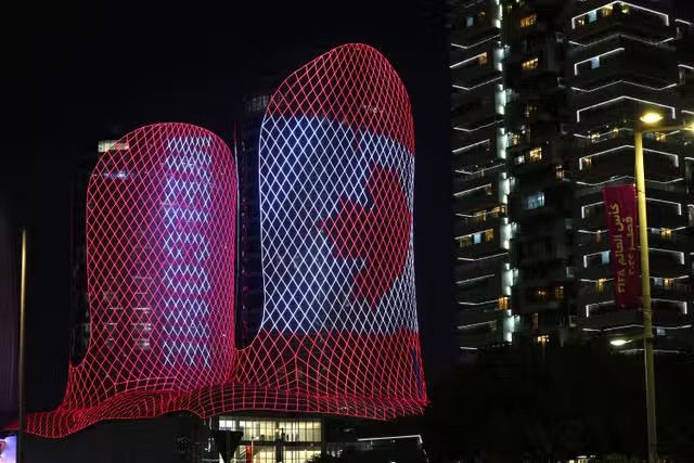 Khi đến Qatar xem World Cup, một số người ở trong khu đô thị siêu hiện đại, trong khi người khác chọn lưu trú tại khách sạn có giá 6.000 USD mỗi đêm - Ảnh 5.