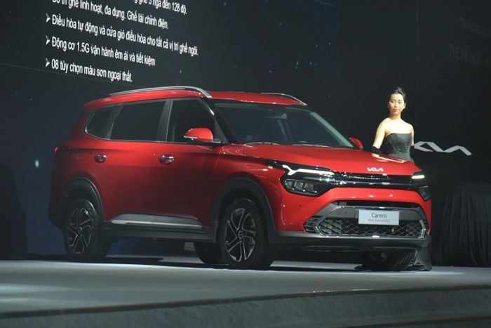 Kia Carens 2023 ra mắt tại Việt Nam: Giá từ 619 triệu, có 7 phiên bản, làm mới đối thủ Xpander - Xem ảnh 9.