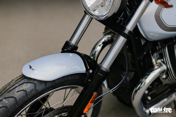 Chi tiết về Moto Guzzi V7 Special 850 với giá trên 400 triệu đồng tại Việt Nam - Hình 11.