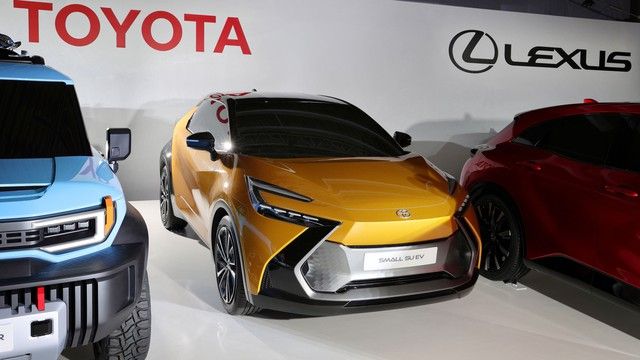Tại sao Toyota, một trong những nhà sản xuất ô tô lớn nhất thế giới, từ chối hoàn toàn chuyển sang xe điện? - Ảnh 2.