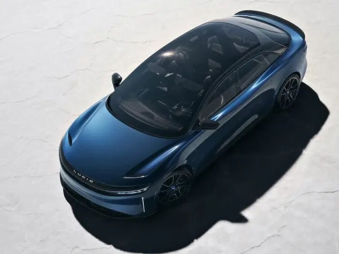 Xem gần hơn những mẫu xe điện siêu sang sẽ ra mắt trong năm 2023 - Hình 11.