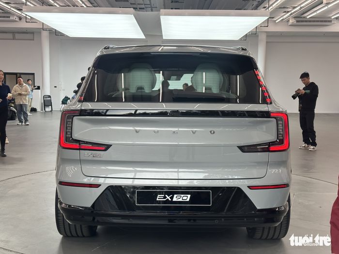 Khám phá Volvo EX90 trước khi ra mắt tại Việt Nam: Đỉnh cao của sự tinh tế - Ảnh 9.