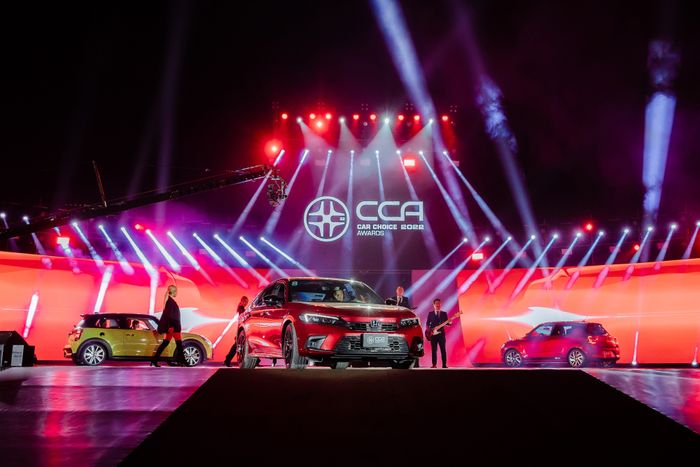 Hơn 1.000 người tấp nập chứng kiến 17 chiếc xe vinh quang tại Car Choice Awards 2022 - Ảnh 4.