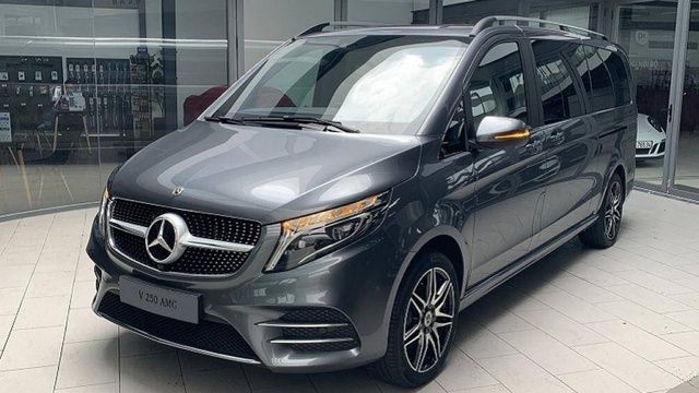Cuộc Đua Trang Bị và Sự Thoải Mái của Hàng Ghế Sau xe Sang tại CCA 2022 - Ảnh 5.