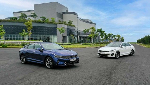 Các dòng xe hơi đang được giảm giá mạnh trong tháng 9 này - Hình 4.