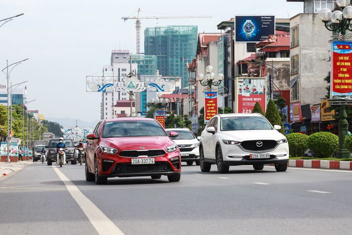 Tỉnh Thái Nguyên đứng thứ tư về giá trị xuất khẩu, nhưng lại dẫn đầu về tỷ lệ sở hữu ô tô - Hình 3.