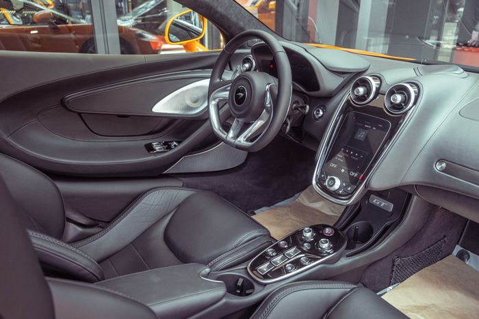 Giới thiệu McLaren GT tại Việt Nam: Giá từ 16 tỷ đồng, thêm sự lựa chọn cho giới nhà giàu Việt - Ảnh 8.