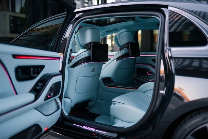 Trải nghiệm vẻ đẹp của Mercedes-Maybach S580 độ Brabus với gam màu xanh ngọc tuyệt vời - Ảnh 15.
