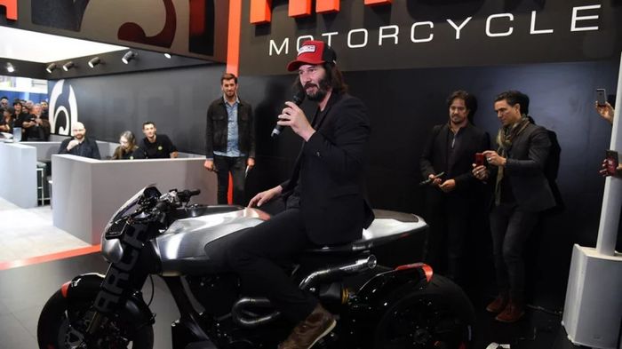 top 3 chiếc xe đắt nhất trong bộ sưu tập mô tô của nam diễn viên trong phim John Wick hình ảnh 3