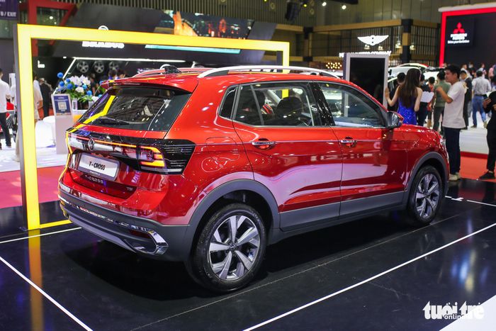 Đánh giá chi tiết Volkswagen T-Cross - Mẫu SUV cỡ B với giá khoảng 1,3 tỷ đồng tại thị trường Việt Nam - Hình ảnh 4.