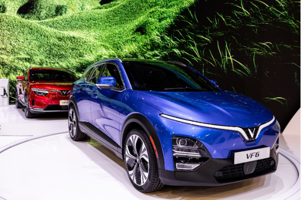 VinFast - Tesla của Việt Nam trở lại Pháp với 4 mẫu SUV điện ấn tượng - Ảnh 3.