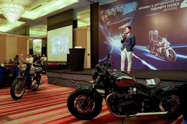 Dàn xe đặc biệt của Triumph tại Việt Nam: Phần lớn là các phiên bản Chrome, chiếc đắt nhất 1,3 tỷ đồng - Ảnh 1.