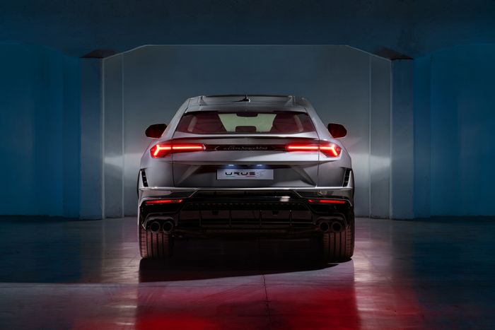 Lamborghini Urus S chính thức ra mắt: Siêu SUV sang trọng, mạnh mẽ và nhanh nhẹn hơn - Ảnh 6.