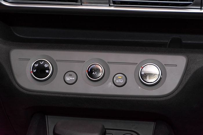 Xem Hyundai Stargazer phiên bản giá rẻ nhất: Dành cho tài xế dịch vụ nhưng thiếu nhiều trang bị cơ bản - Ảnh 10.