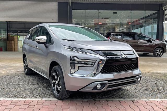 Mitsubishi Xpander phá kỷ lục doanh số bán hàng tại Việt Nam trong năm, vượt mọi đối thủ cộng lại - Ảnh 1.