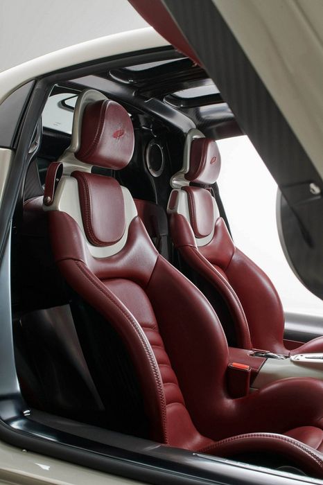 Pagani Utopia chính thức ra mắt: Tiếp tục truyền thống của Huayra, có giá từ 2,19 triệu USD, sử dụng hộp số sàn và động cơ Mercedes - Hình 16.