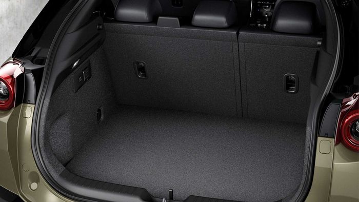 Mazda MX-30 - Xe SUV nhỏ tận dụng động cơ xoay, đi hơn 600km trước khi cần sạc - Ảnh 13.