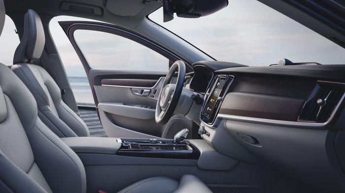 Tiện ích trên hàng ghế sau của Volvo S90 - Ảnh 6.