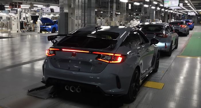 Quy trình lắp ráp Civic Type R mới của Honda tại Việt Nam - Ảnh 2.