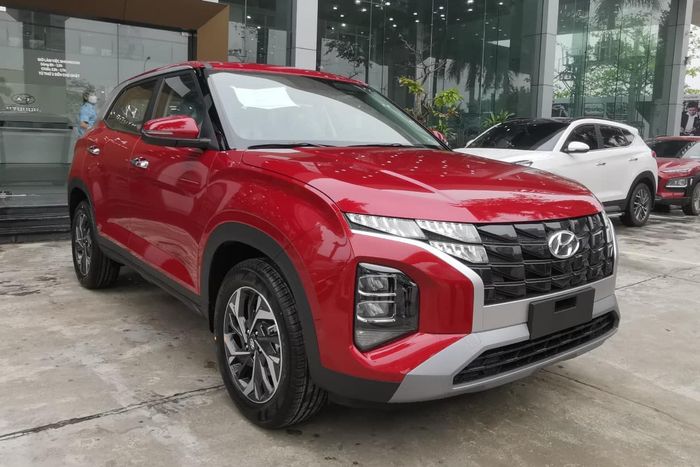 Cặp đôi 'tân binh' từ Nhật Bản và Hàn Quốc nhanh chóng thăng hoa sau chỉ nửa năm - Trở thành những ngôi sao mới trong phân khúc xe tại Việt Nam - Hình ảnh 3.