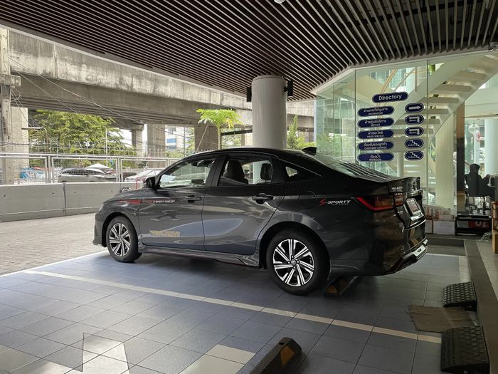 Trải nghiệm nhanh Toyota Vios thế hệ mới tại Thái Lan: Đa nâng cấp để đạt vị thế hàng đầu trong phân khúc - Ảnh 4.