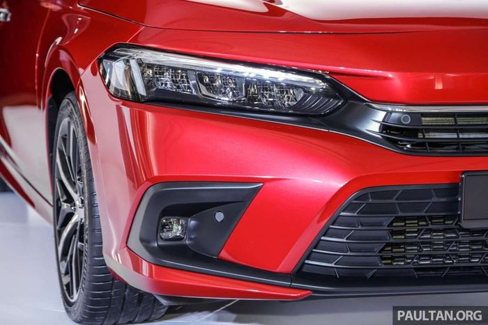 Hình ảnh Honda Civic ra mắt phiên bản hybrid, giá 900 triệu đồng - Hình 7.