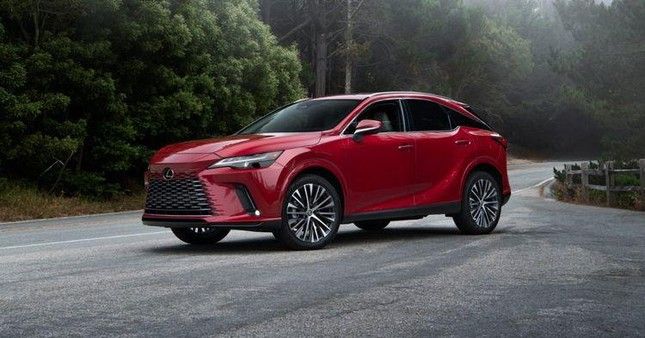 Top 10 SUV cỡ nhỏ hạng sang đáng chú ý ảnh 2