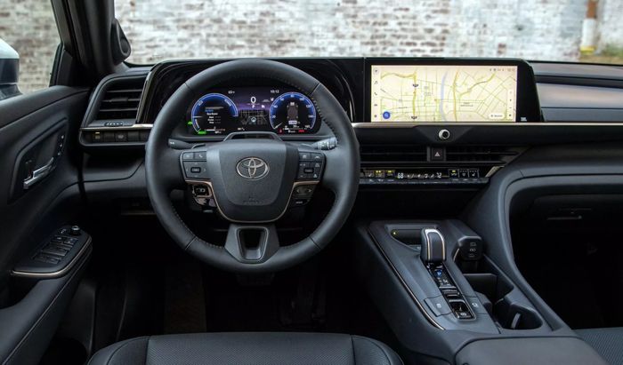 Xem trước thiết kế Toyota Camry thế hệ mới: Sự đổi mới với diện mạo trẻ trung hơn - Hình 2.