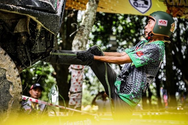  Người phụ nữ trên 60 tuổi đam mê đua xe địa hình - Hình 7.