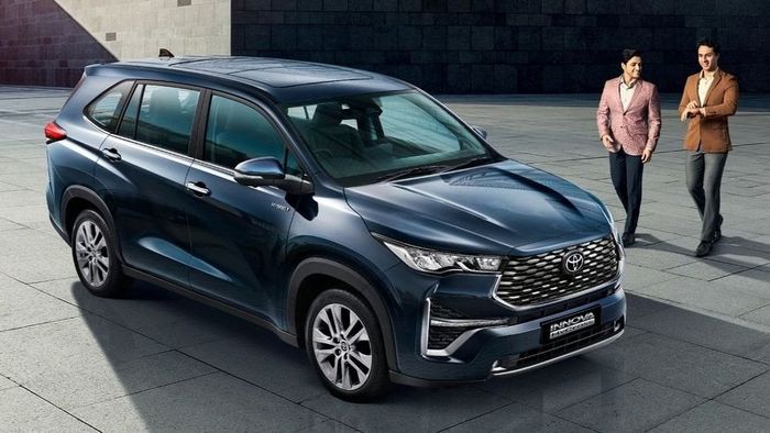 Toyota Innova 2023 nhận được hàng nghìn đơn đặt hàng, khách hàng phải chờ đợi nửa năm để sở hữu xe - Ảnh 1.