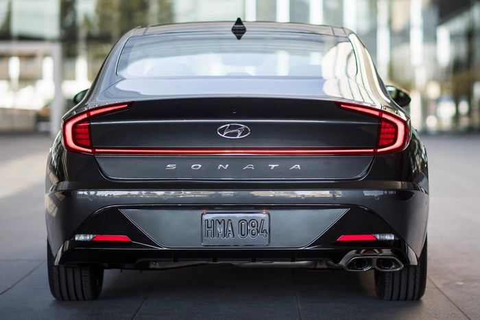 Hyundai Sonata 2023 tiết lộ bản cập nhật đáng chú ý trước những tin đồn về kết thúc - Hình 6.