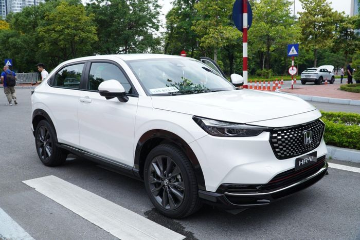 Xe SUV cỡ nhỏ 2022: Cuộc đua khốc liệt - Ảnh 7.