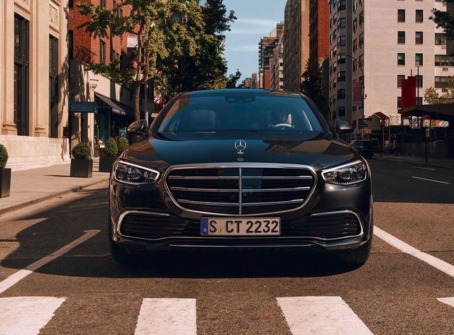 Mercedes-Benz S-Class lọt vào Top xe sang dành cho phụ nữ - hình 2.