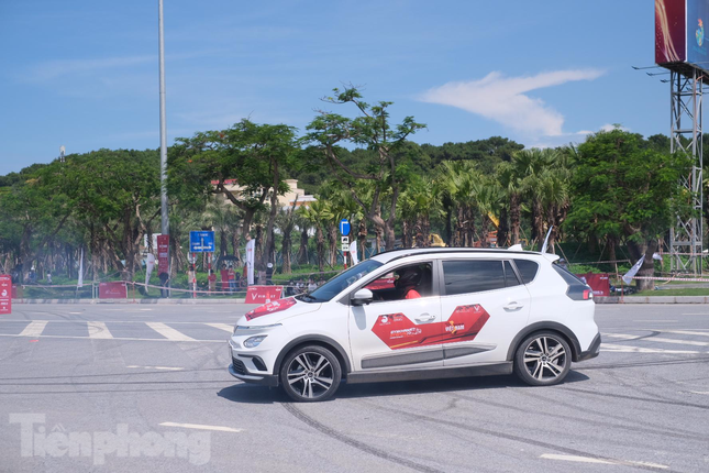 Lợi ích của nền tảng ván trượt cho xe an toàn