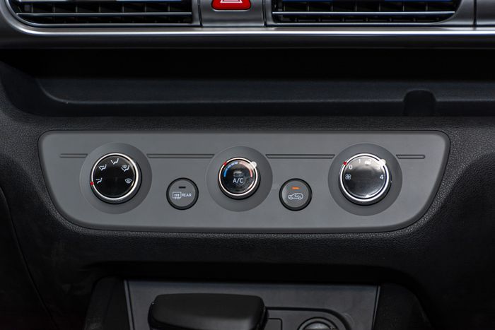Chi tiết Hyundai Stargazer bản trung giá 625 triệu đồng: Đủ trang bị, thiếu gói an toàn tự động - Hình 10.