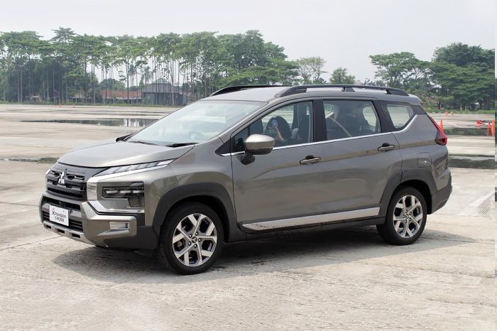 Mitsubishi Xpander Cross 2023 đăng ký tại Việt Nam: MPV với phong cách SUV đối đầu Veloz Cross - Hình ảnh 2.
