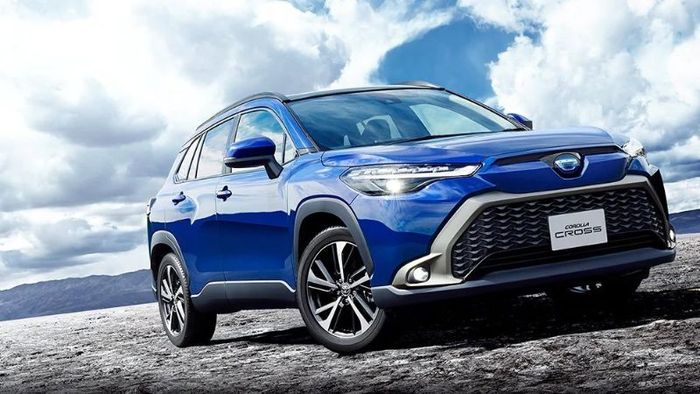 Toyota Corolla Cross dự kiến loại bỏ phiên bản chạy bằng xăng - Ảnh 1.