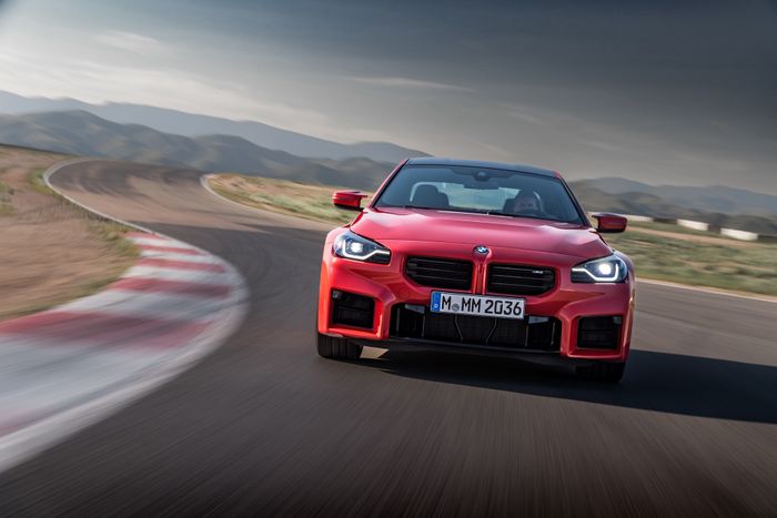 BMW M2 phiên bản mới: Chiếc xe thể thao giá cả hợp lý cho những người yêu thích - Ảnh 6