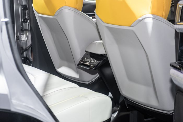 Ảnh 360 độ Mitsubishi XFC Concept: Khám phá từ gầm lên cửa sổ trời giọt nước - Ảnh 16.