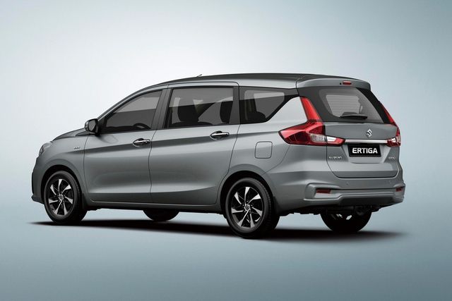 Dường như ít ai quan tâm đến chiếc MPV giá rẻ nhất tại Việt Nam - Ảnh 2.