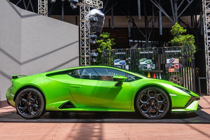 Chi tiết về Lamborghini Huracan Tecnica, giá từ 19 tỷ đồng tại thị trường Việt Nam - Hình ảnh 10.