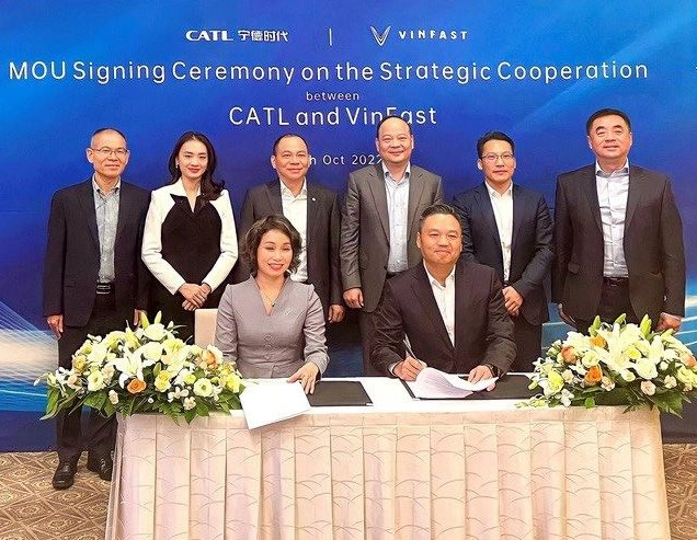 VinFast hợp tác với các đối tác lớn như CATL, Prologium và StoreDot trong lĩnh vực pin xe điện vì lý do gì? - Ảnh 2.