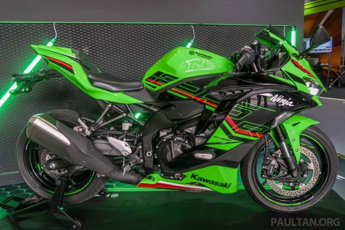 kawasaki zx-25r 2022 ra mắt truyền thông tại motogp malaysia hình ảnh 2