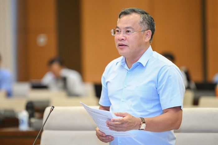 Chủ tịch Quốc hội nhấn mạnh rằng việc đấu giá biển số xe không chỉ về việc thu tiền - Ảnh 1.