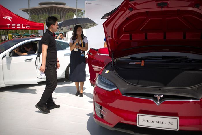 Sự ưa thích đặc biệt của người Trung Quốc đối với Tesla - Cả các nhà sản xuất xe điện trong nước cũng phải ghen tị - Ảnh 1.