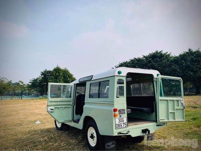 Xế cổ Land Rover của người đam mê ở Hà Nội - Hình 8.